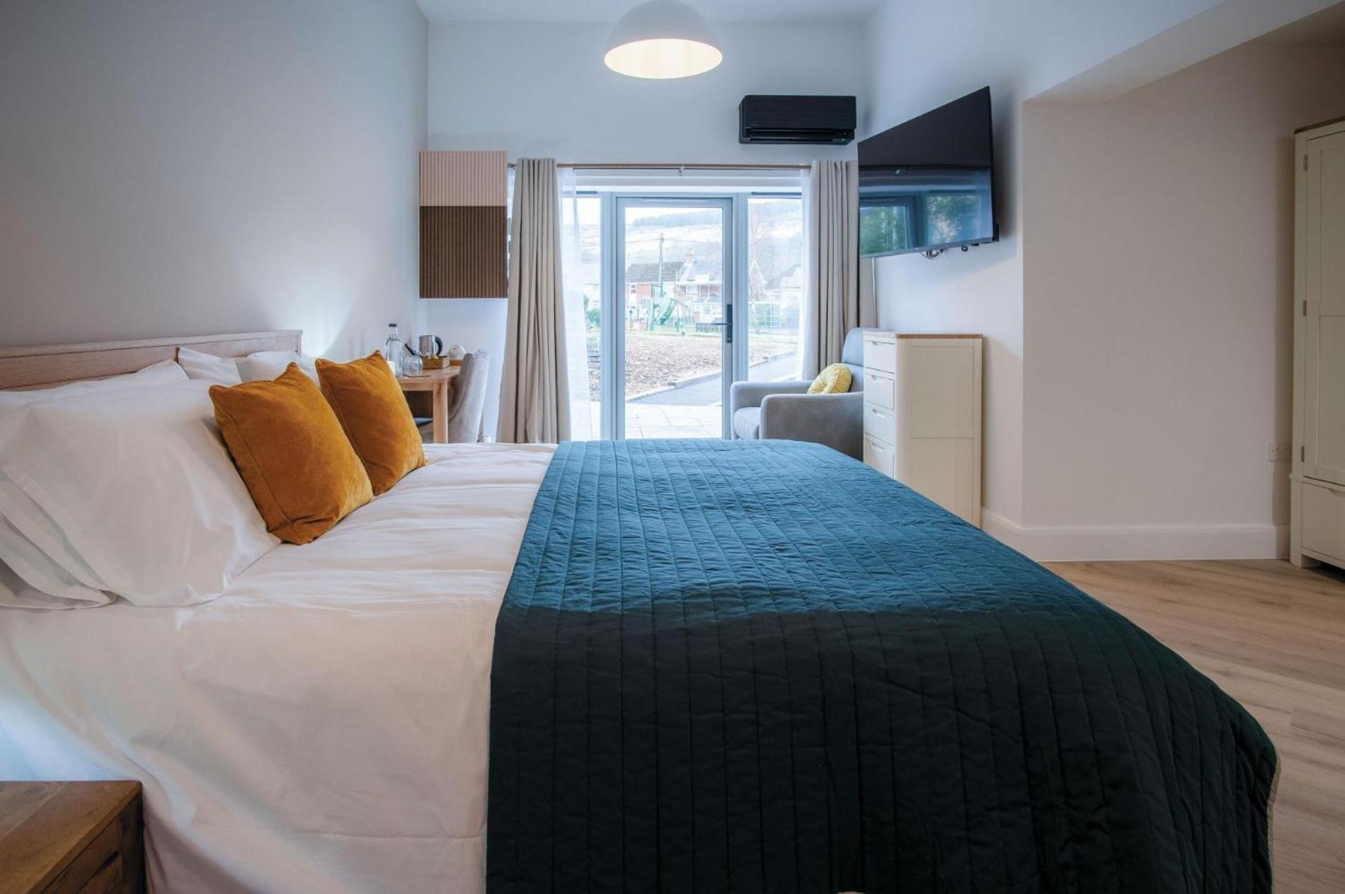 Suite 5 - Sleeping Giant Hotel - Pen Y Cae Inn Brecon Zewnętrze zdjęcie